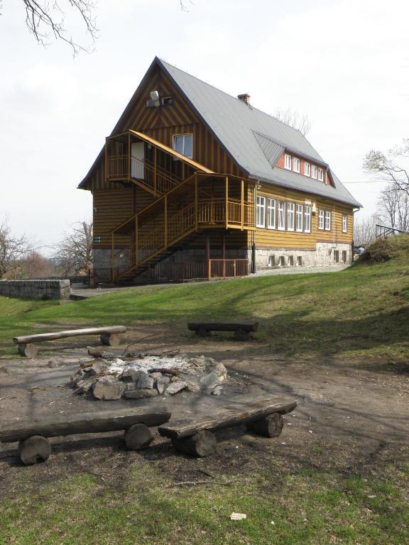Szkolne Schronisko Mlodziezowe Zloty Widok Hostel Piechowice  Exterior photo